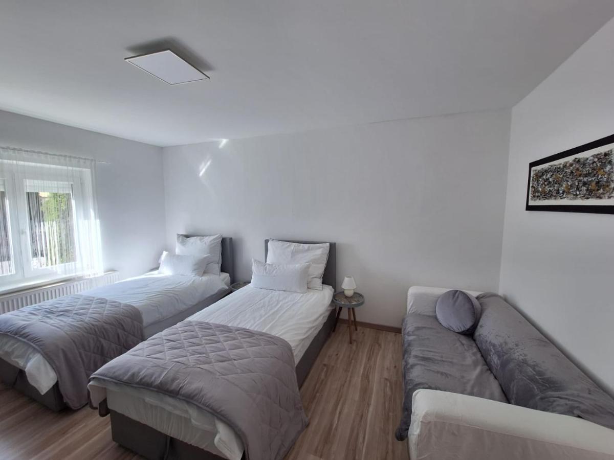 Home 2201 Gerasdorf bei Wien Dış mekan fotoğraf
